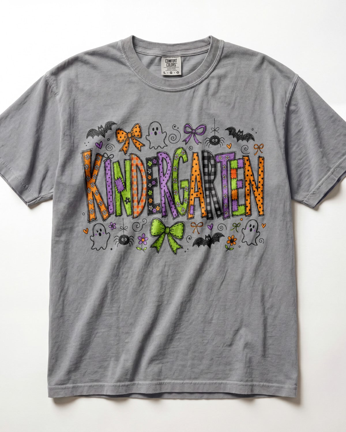 Bats And Bows Kindergarten Teacher Shirt