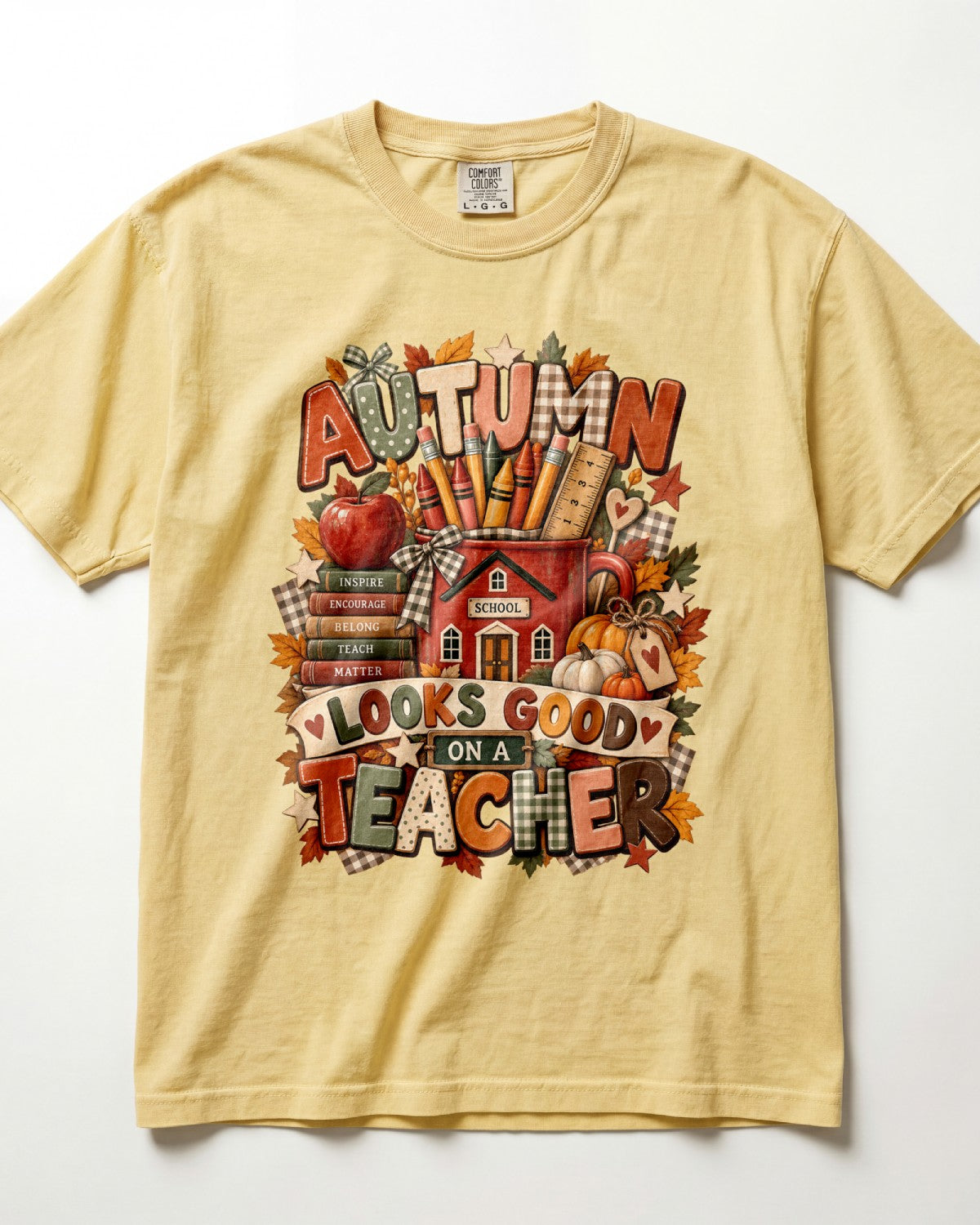 Autumn Looks Good On A Teacher Kindergarten Teacher Shirt