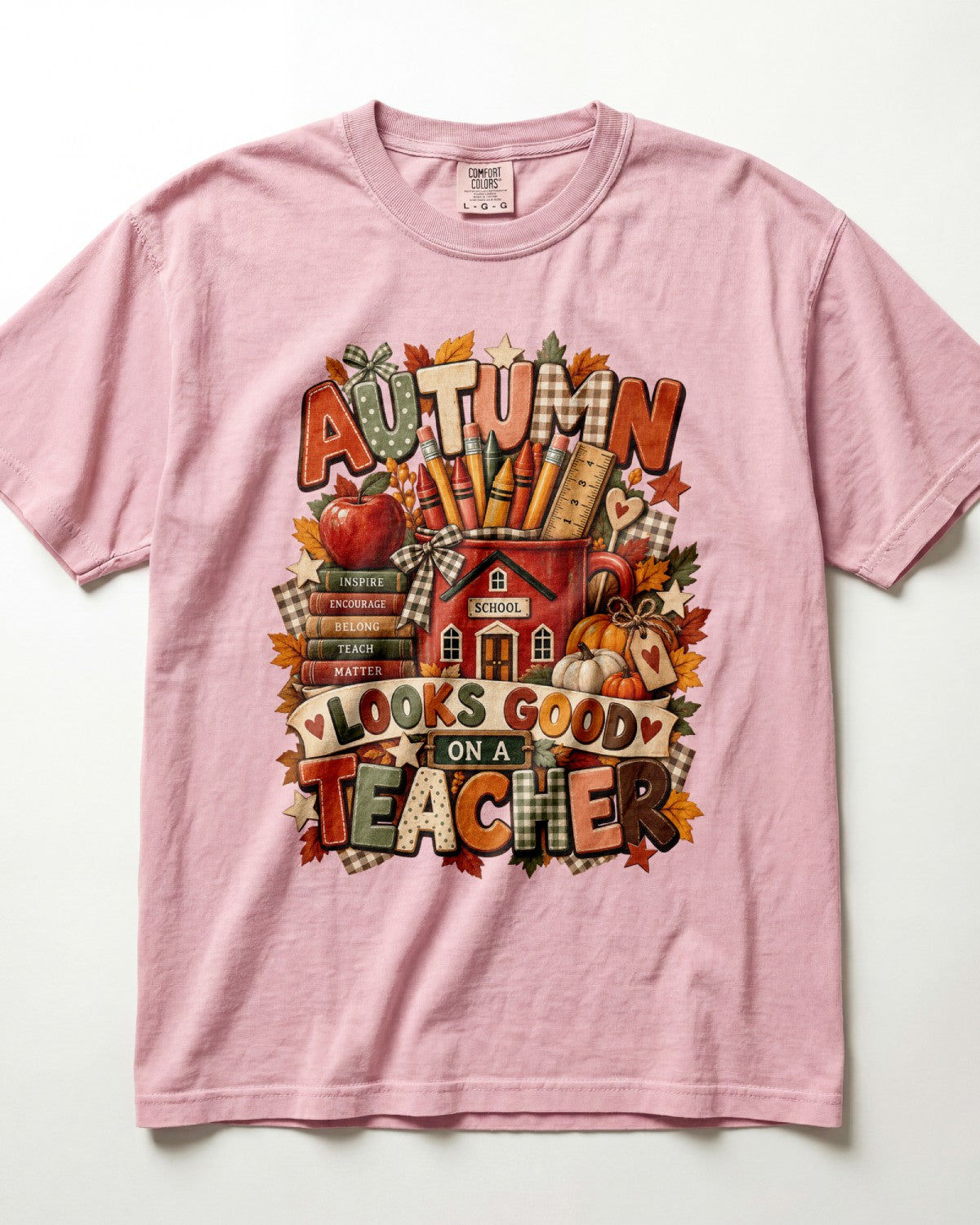 Autumn Looks Good On A Teacher Kindergarten Teacher Shirt